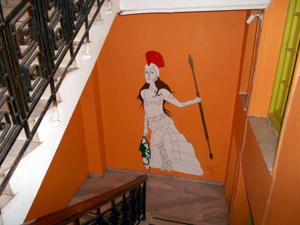 Zeus Hostel Athen Exterior foto